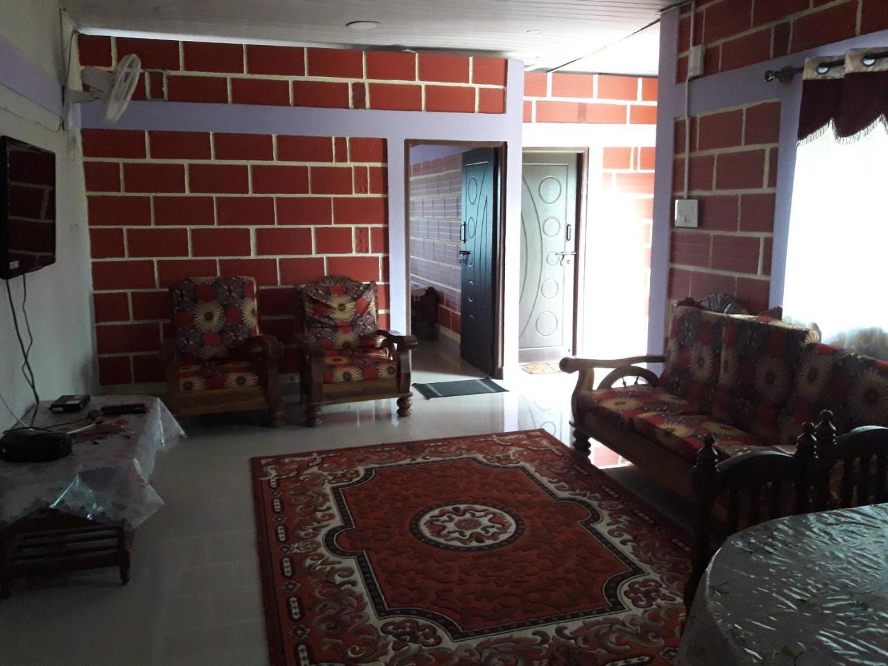 Saif Home Stay Kushālnagar Dış mekan fotoğraf